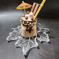A picture of KitKat hazelnut shake.