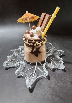 A picture of KitKat hazelnut shake.
