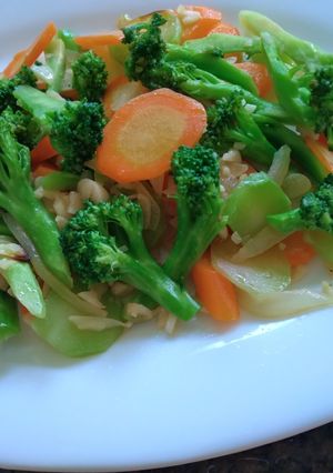 Foto resep Broccoli sautee with garlic butter