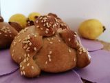 Pan de muerto de guayaba💛☠️