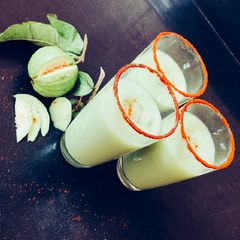 A picture of Guava chilli Juice.
