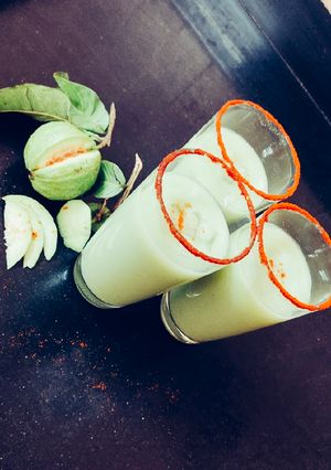A picture of Guava chilli Juice.