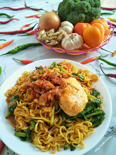 Foto resep MIEGOMEK (IndoMIE GOreng nyeMEK)