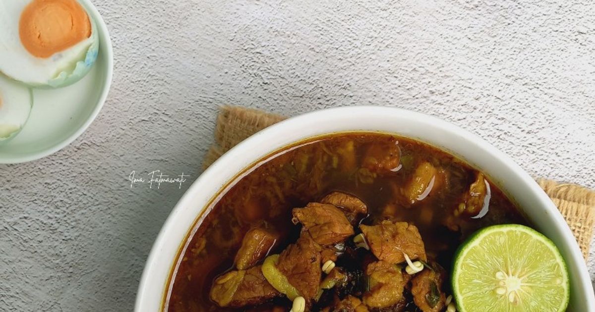 Rawon daging dengan bumbu instan