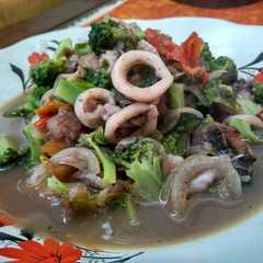 รูปของ Cumi brokoli