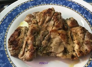 Foto principal de Contramuslos de pollo abiertos sin hueso marinados para asar