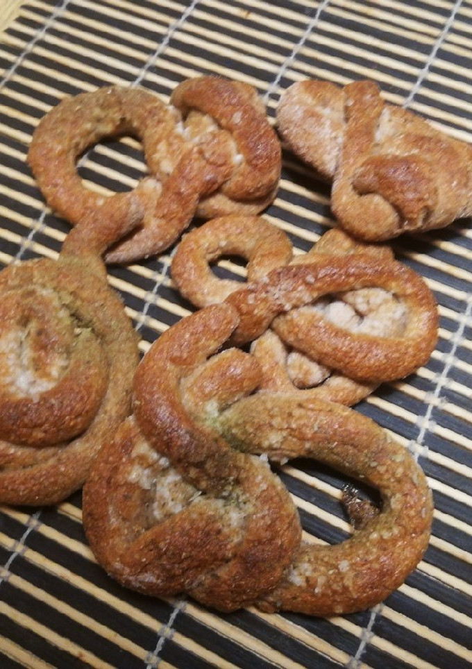 Una foto de 🥨 Pretzels, con Mambo