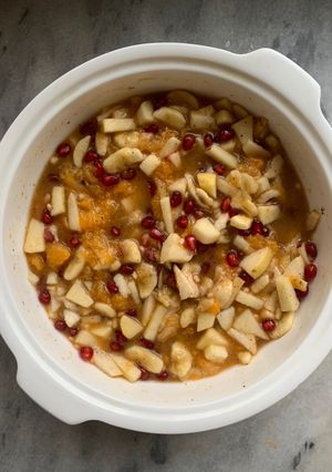 A picture of Fruit chaat.