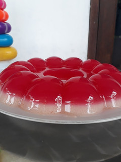Foto resep Puding Merah Berani Putih Suci (tomat, sirsak dan susu)