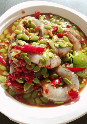 รูปของ ตำเหลากุ้งสด