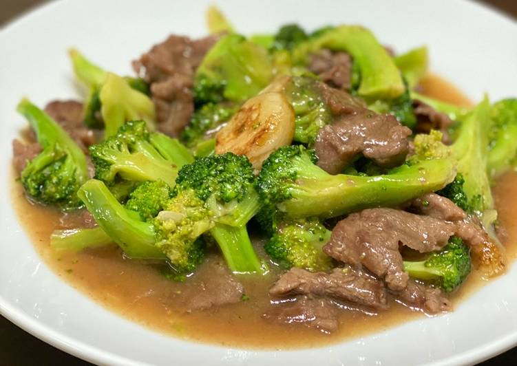 Resep Brokoli cah daging sapi Lezat