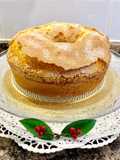 Pastel esponjoso de naranja