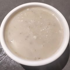 A picture of Simple Mushroom Soup.