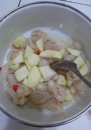 Foto resep Asinan Rambutan Mix Apel