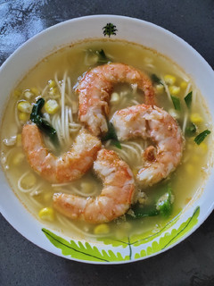 A picture of Shrimp con Corn Noodle.