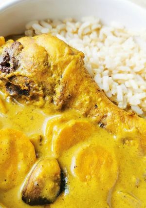 Une photo de Poulet au curry