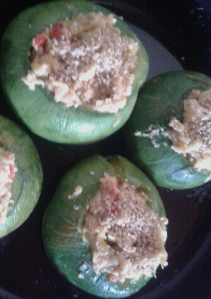 Una foto de Zapallitos Rellenos Vegetarianos