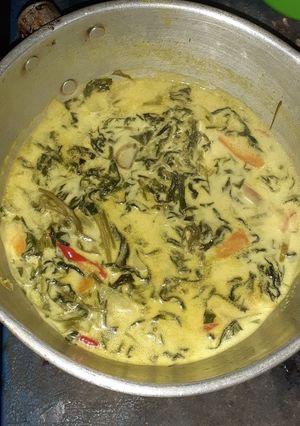 Foto resep Daun singkong santan