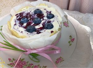 รูปของ Melt blueberry cheese pie พายบลูเบอร์รี่ชีสเยิ้มลาวาขนมหวานสุดฮิต