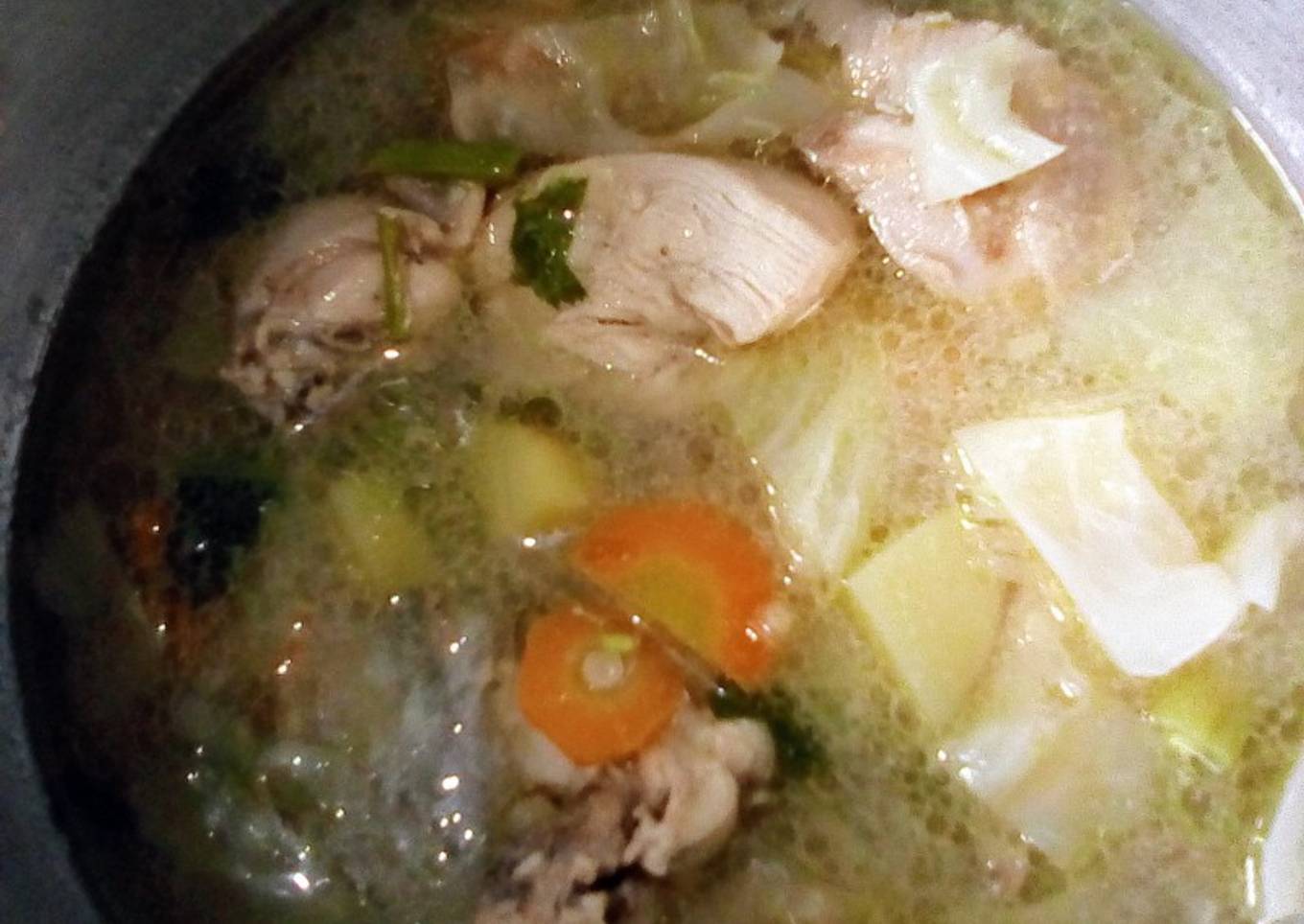 Sop ayam wenakk ala mamanora