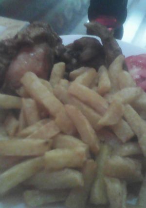 A picture of Chips and Fried chicken.