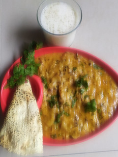 વઘારેલી રોટલી (Vaghareli Rotli Recipe In Gujarati) રેસીપી મુખ્ય ફોટો