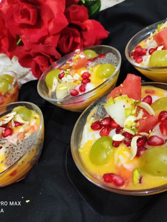 मैंगो कस्टर्ड फ्रूट्स बाउल(Mango Custard fruit bowl recipe in hindi रेसिपी मुख्य फोटो