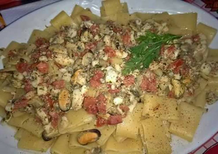 Calamarata misto mare