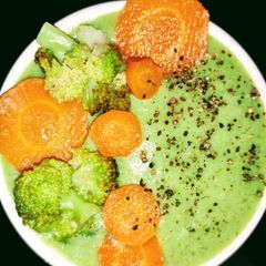 Broccoli soup A picture of Broccoli soup.