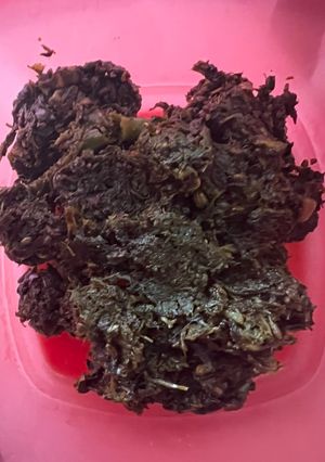 A picture of Gongura chutney.