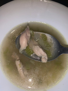 A picture of Clear Chicken Soup.