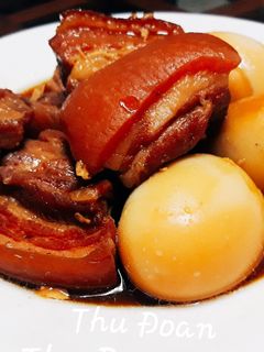 Hình của món Thịt kho tàu.