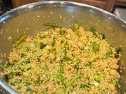A picture of asparagus and broccoli