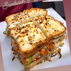 A picture of Cheese Club Sandwich Pizza.