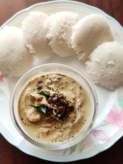 இட்லி நிலக்கடலை சட்னி (Idly groundnut chutney Recipe in Tamil) செய்முறை முக்கிய புகைப்படம்