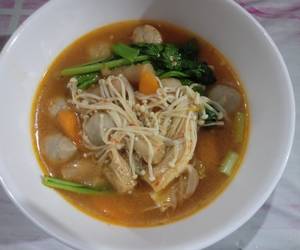 Resep Baru Sop jamur enoki Yummy Mantul