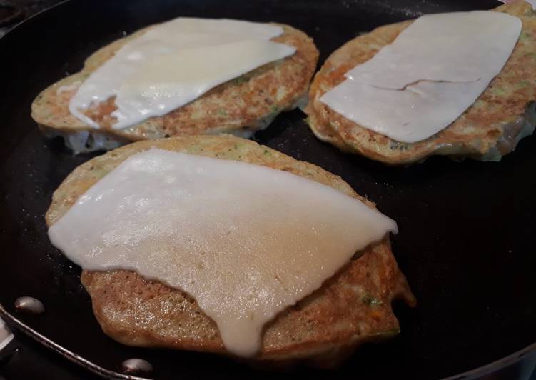 Panqueca de abobrinha e cenoura