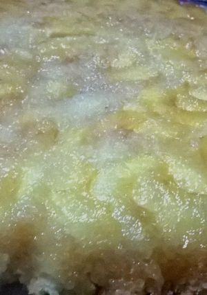 Una foto de Torta invertida de manzana