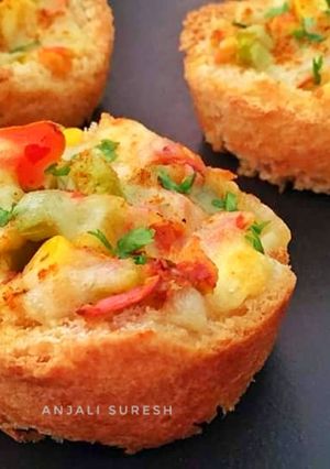 A picture of Pizza Cups.