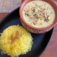 A picture of Mithe Chawal with Kesariya Rabdi.
