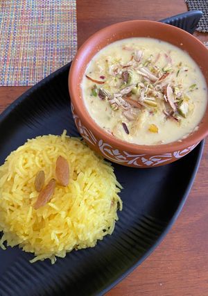 A picture of Mithe Chawal with Kesariya Rabdi.
