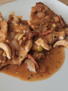 Una foto de Filetes de lomo en salsa