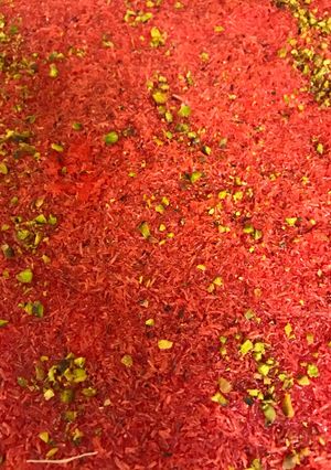 A picture of Knafeh Khishneh (Coarse Knafeh).