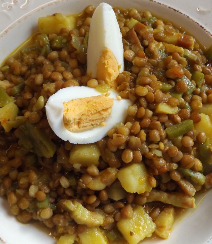 Foto principal de Lentejas con verduras de estación y bacon