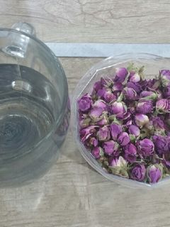 عکسی از دستور شربت گل محمدی تخم شربتی
