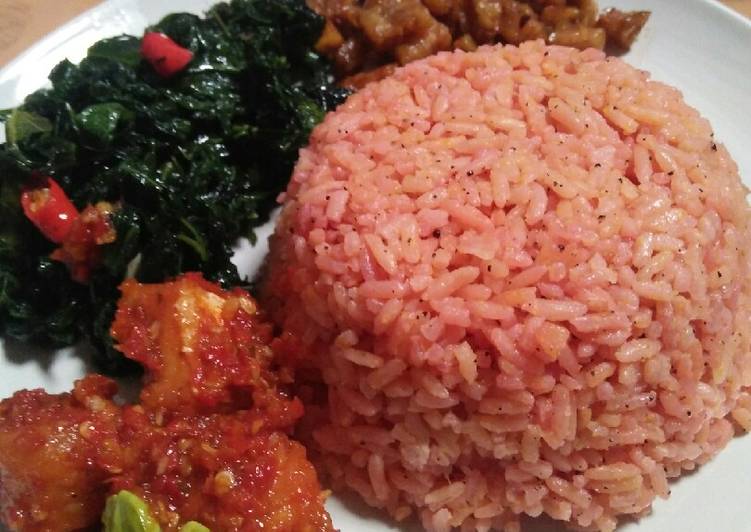 Nasi pink naga wortel