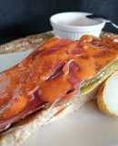 Tosta de serranito con mojo picón