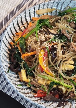 Hình của món MIẾN TRỘN HÀN QUỐC | JAPCHAE | 잡채.