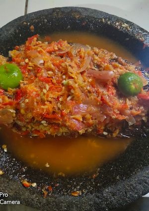 Foto resep Ikan goreng sambal pecak betawi