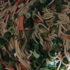 A picture of Chowmein.